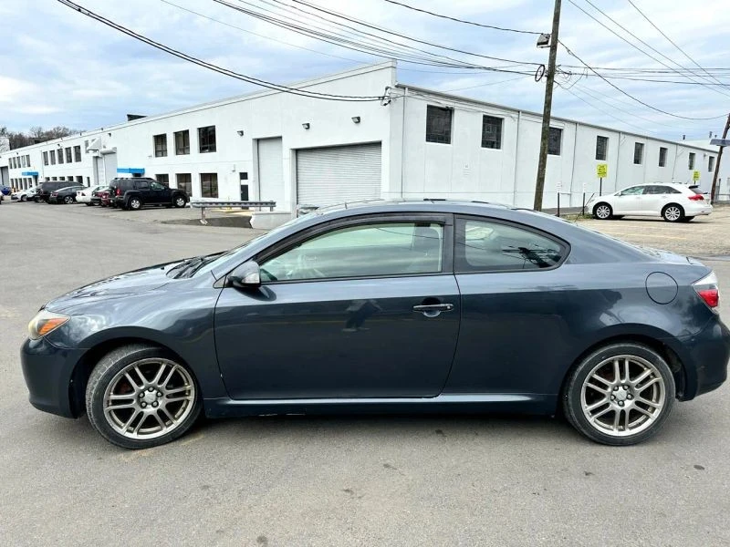 2010 Scion tC - Image 4 of 12