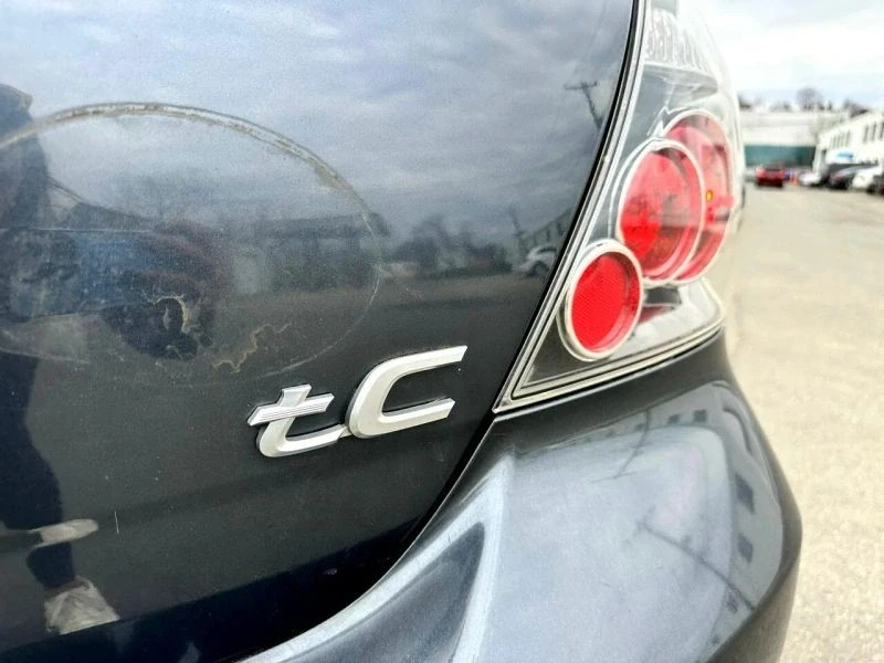 2010 Scion tC - Image 9 of 12