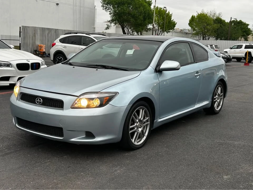 2010 Scion tC - Image 2 of 16