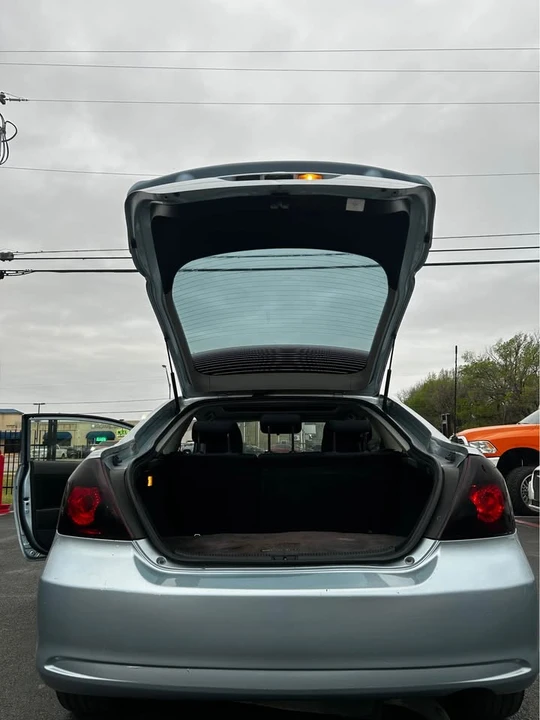 2010 Scion tC - Image 15 of 16
