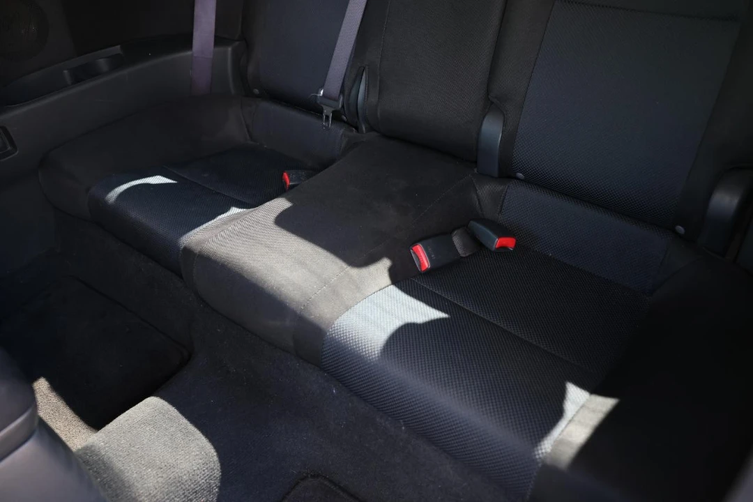 2010 Scion tC - Image 10 of 12