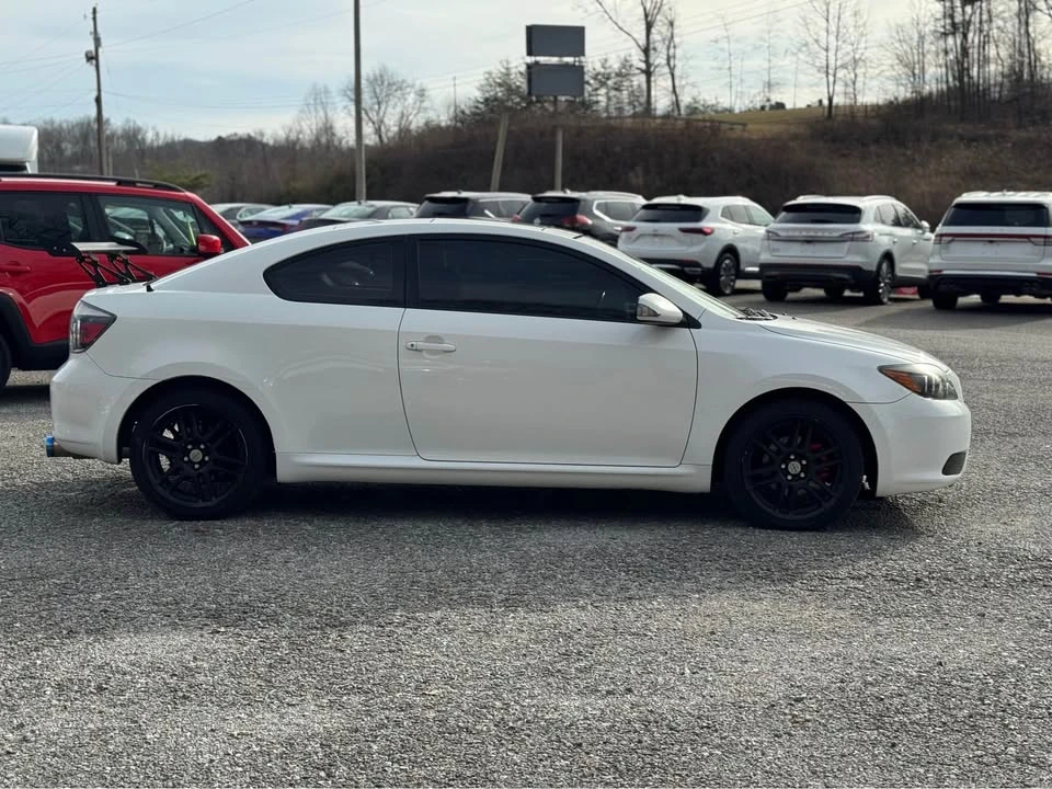 2010 Scion tC - Image 3 of 20