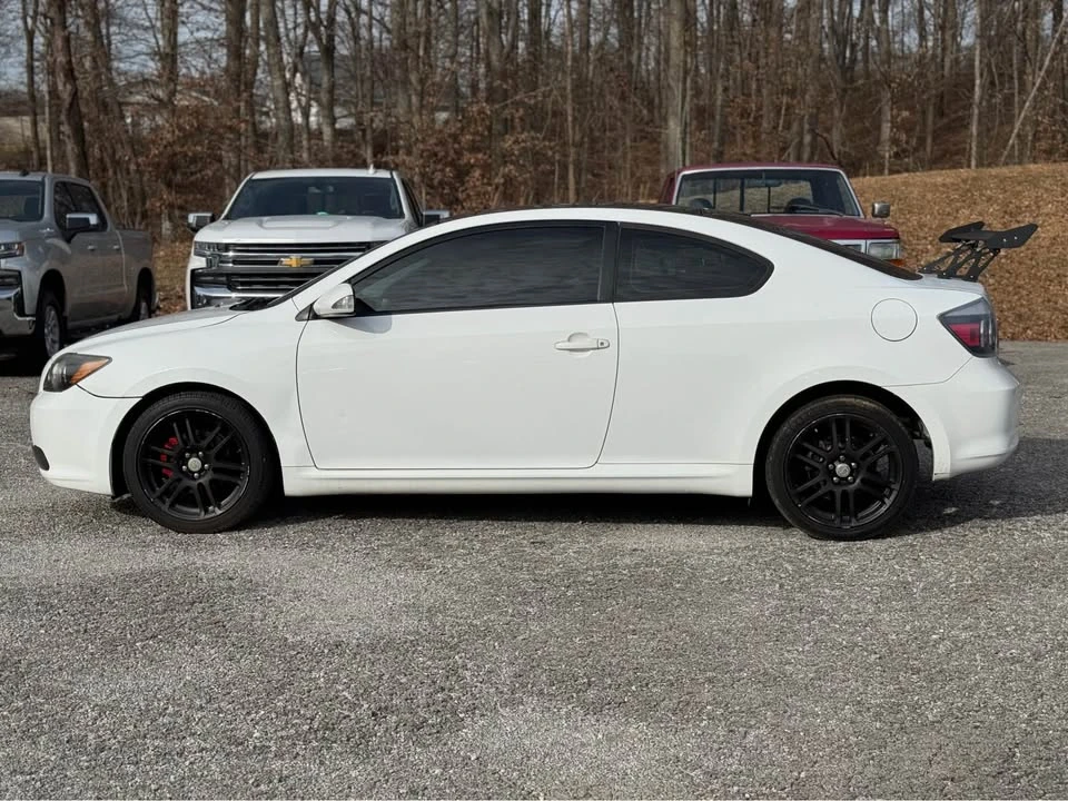 2010 Scion tC - Image 6 of 20