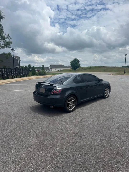 2010 Scion tC - Image 3 of 11