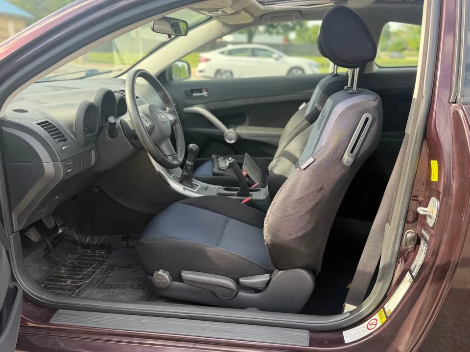 2010 Scion tC - Image 9 of 20
