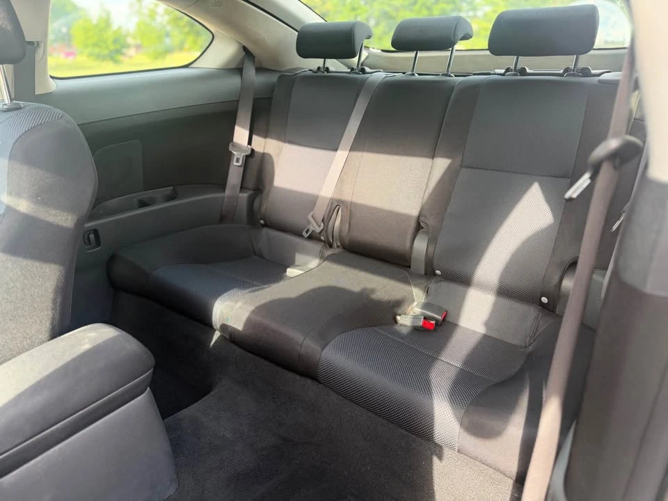 2010 Scion tC - Image 10 of 20
