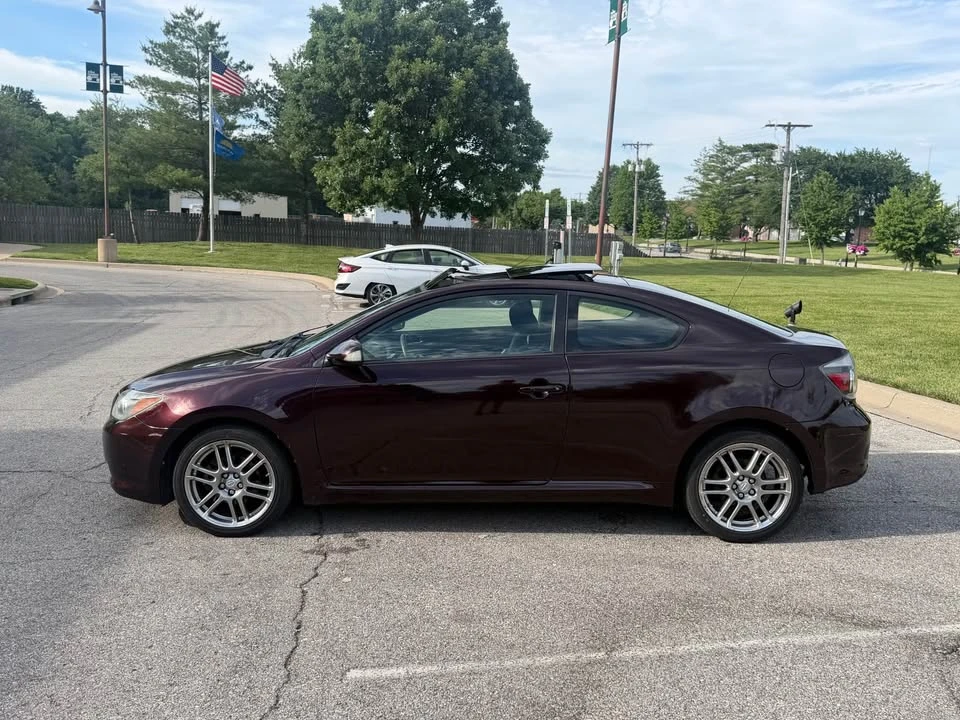 2010 Scion tC - Image 8 of 20