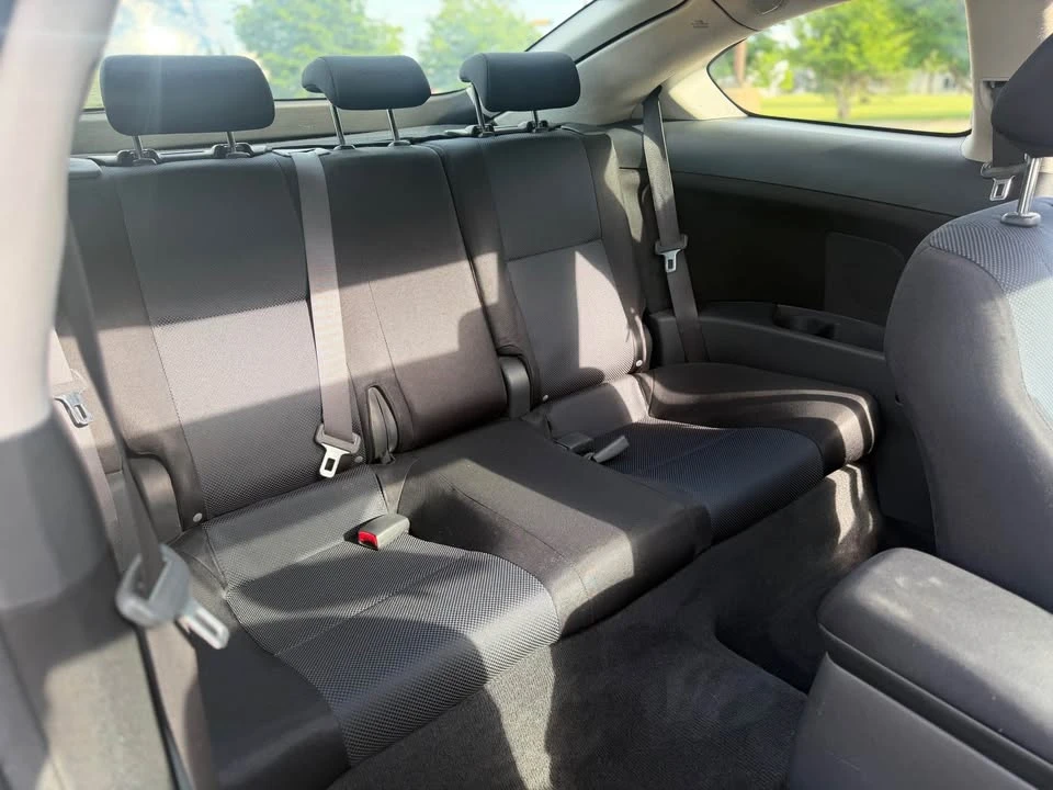 2010 Scion tC - Image 13 of 20