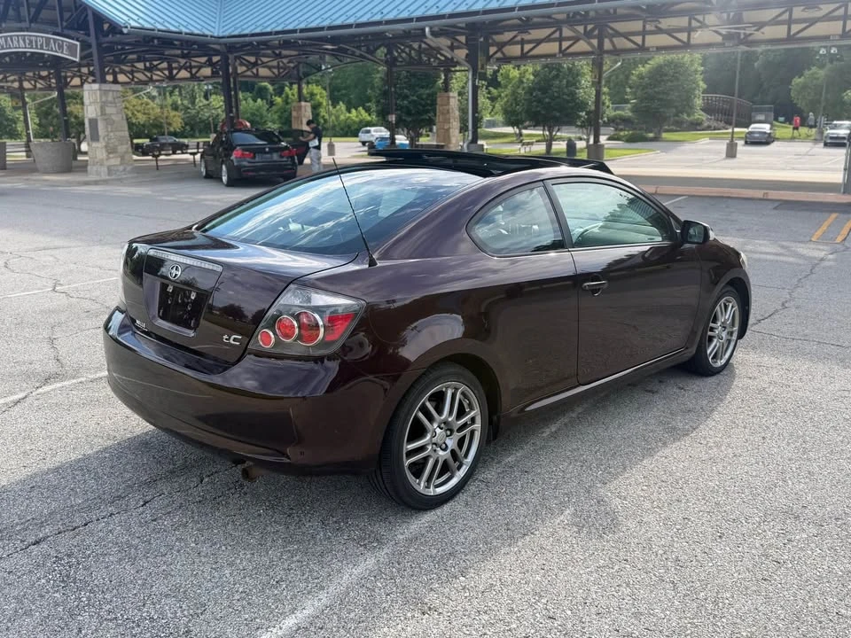 2010 Scion tC - Image 5 of 20