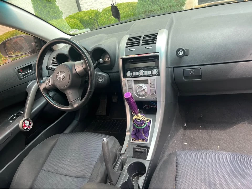 2010 Scion tC - Image 7 of 11
