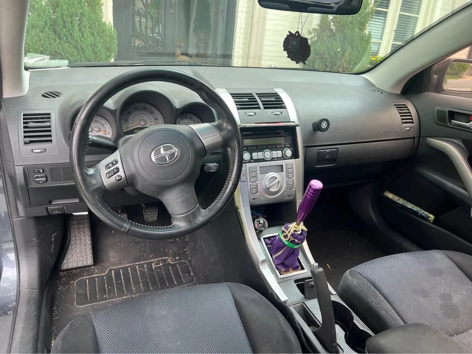 2010 Scion tC - Image 6 of 11
