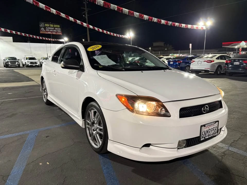 2010 Scion tC - Image 13 of 19