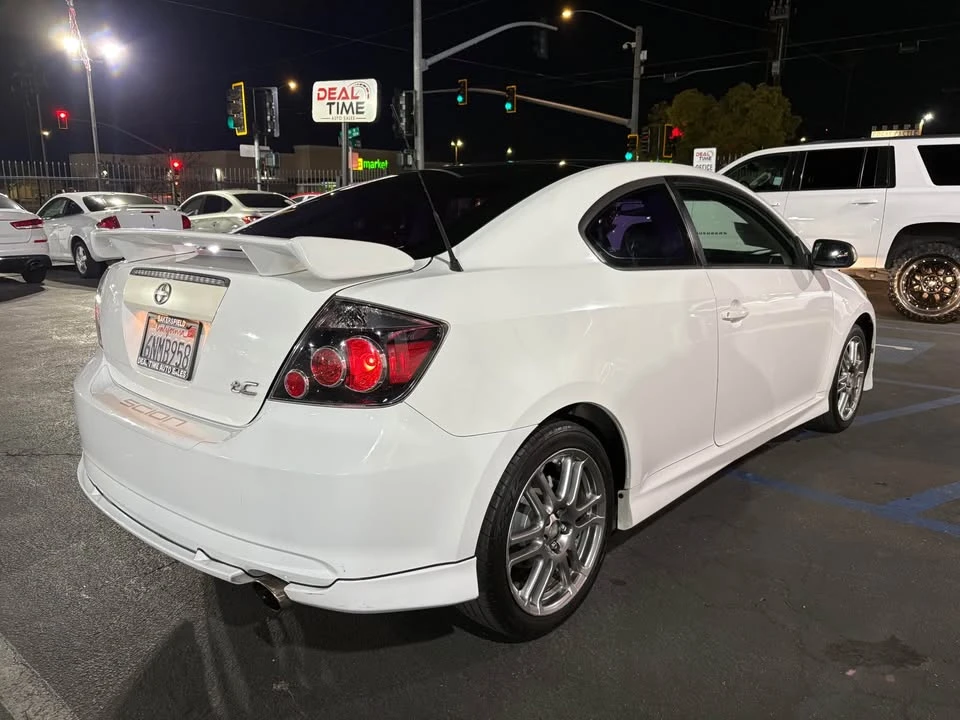 2010 Scion tC - Image 15 of 19