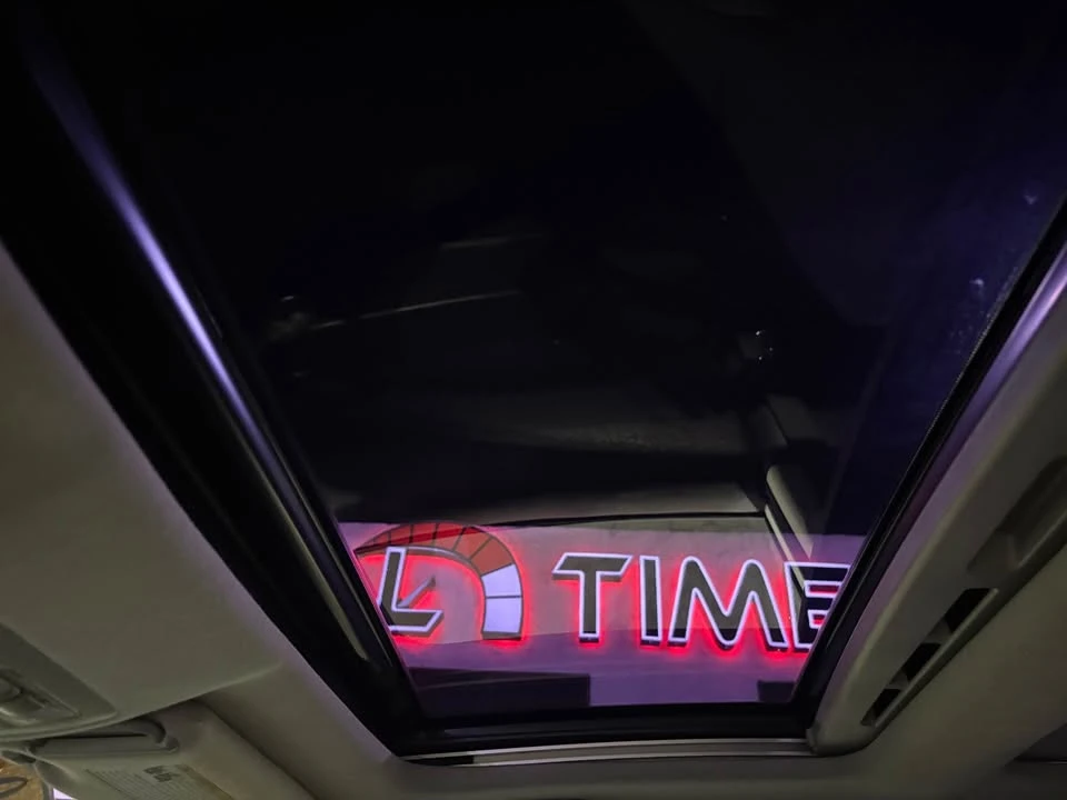 2010 Scion tC - Image 7 of 19