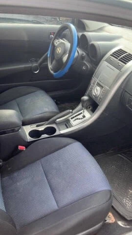 2010 Scion tC - Image 4 of 4