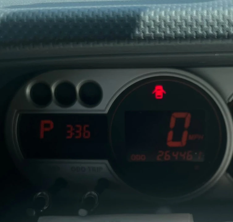 2010 Scion xB - Image 7 of 7