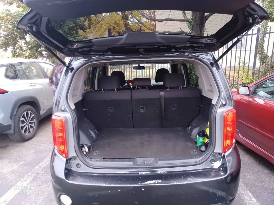 2010 Scion xB - Image 7 of 20