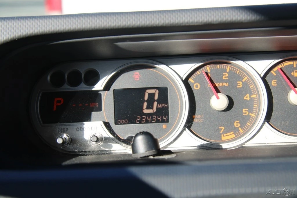 2010 Scion xB - Image 16 of 21