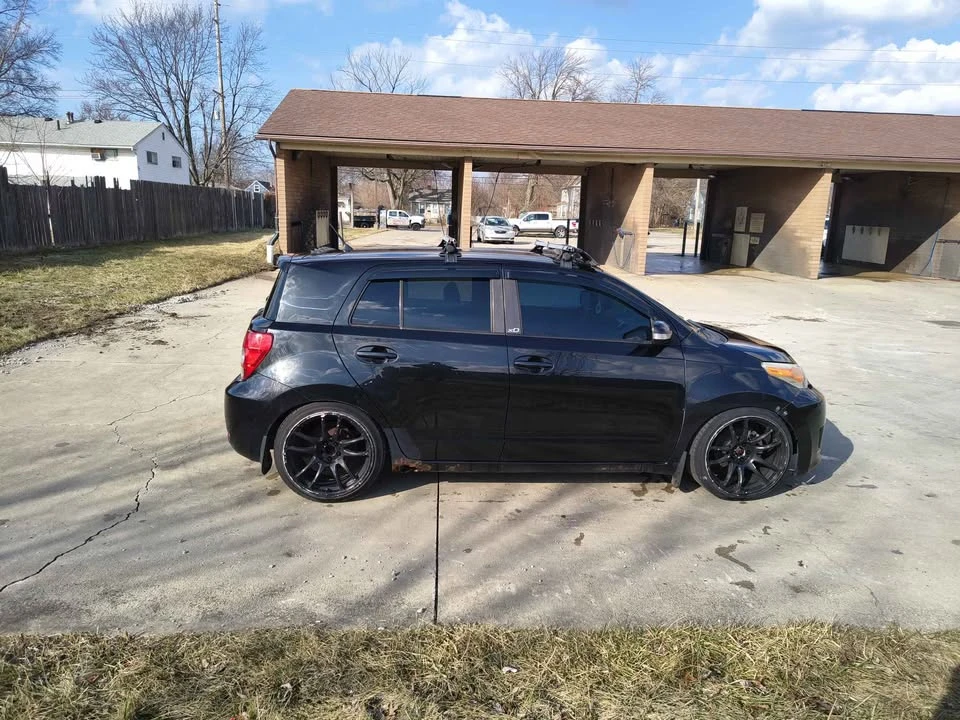 2010 Scion xD - Image 3 of 4