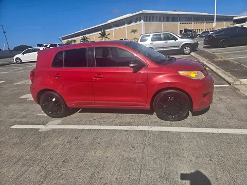 2010 Scion xD Hatchback 4D