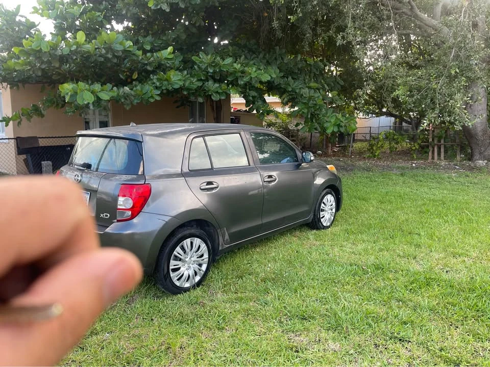 2010 Scion xD - Image 12 of 15