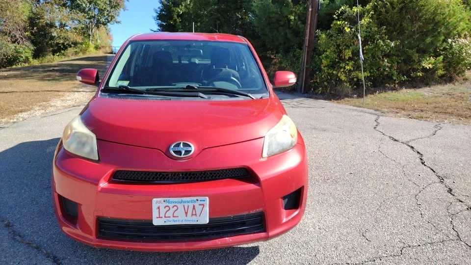 2010 Scion xD - Image 4 of 13
