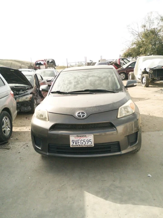 2010 Scion xD - Image 9 of 11