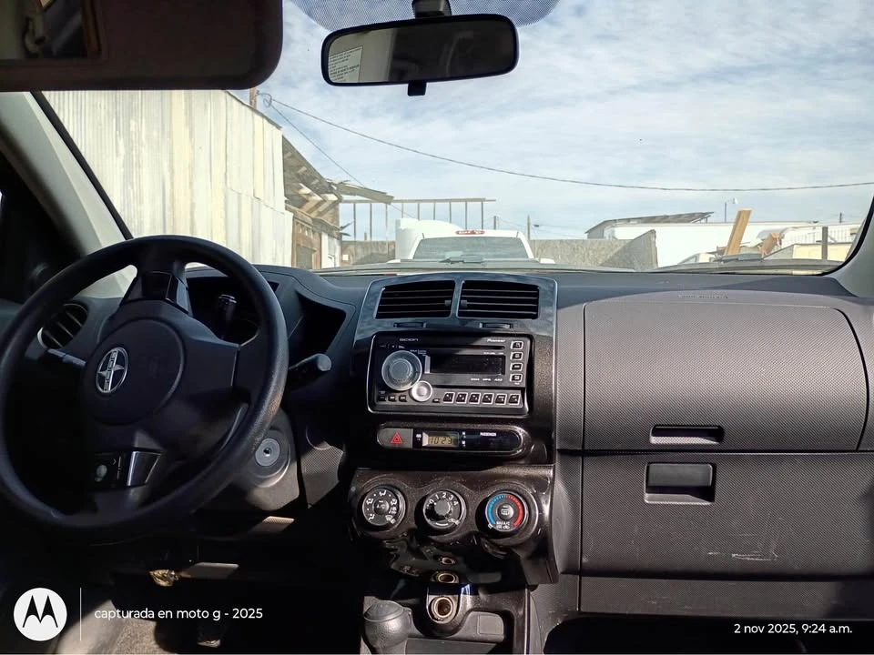 2010 Scion xD - Image 2 of 11