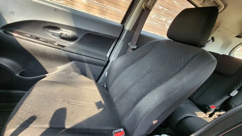 2010 Scion xD - Image 10 of 15