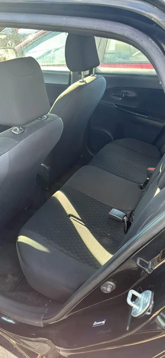 2010 Scion xD - Image 4 of 6