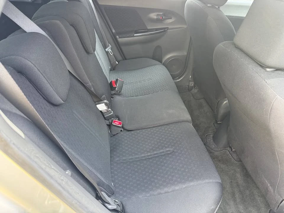 2010 Scion xD - Image 9 of 19
