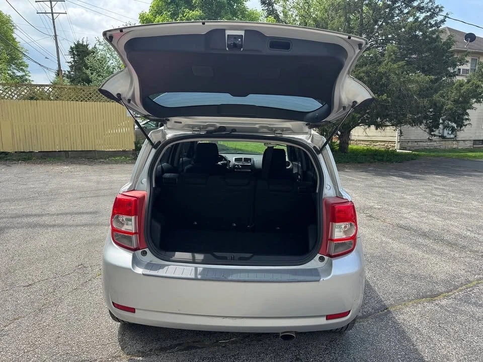 2010 Scion xD - Image 13 of 19