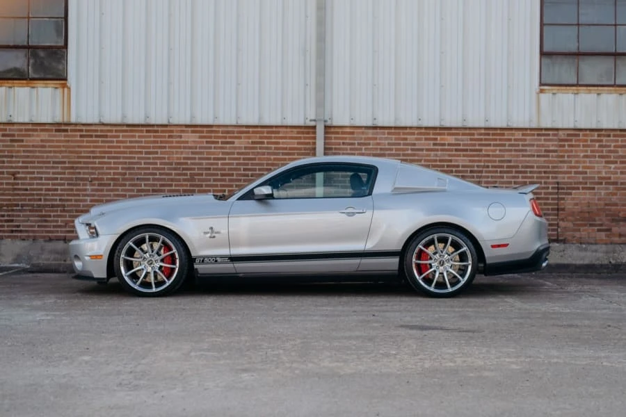 2010 Shelby GT500 - Image 2 of 12