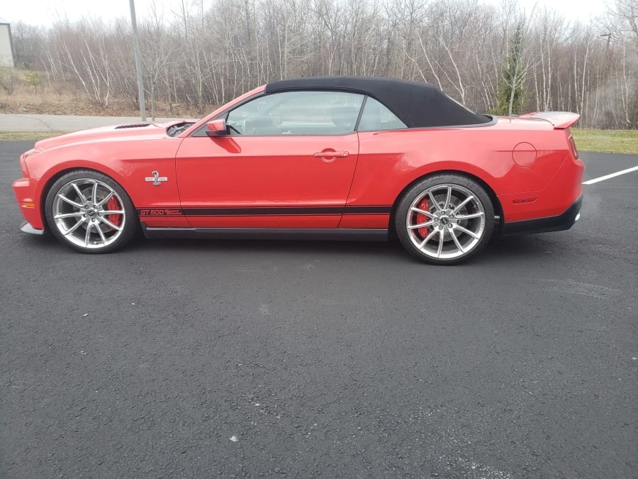 2010 Shelby GT500 - Image 2 of 10