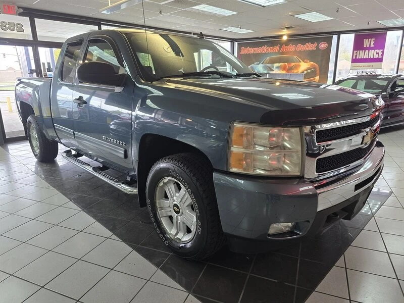 2010 Chevrolet Silverado 2nd Gen - Image 3 of 4