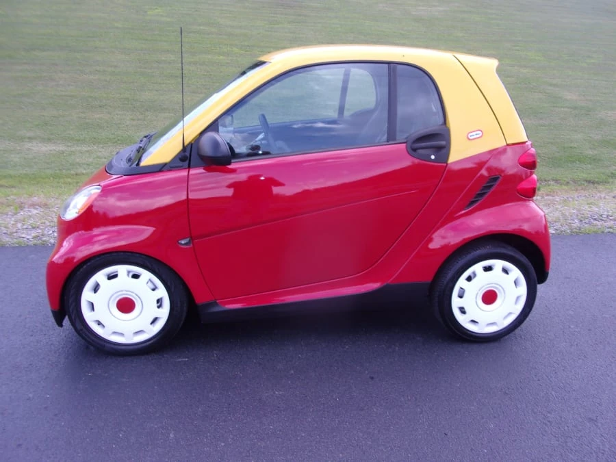 2010 Smart Fortwo 2nd Gen - Image 2 of 12