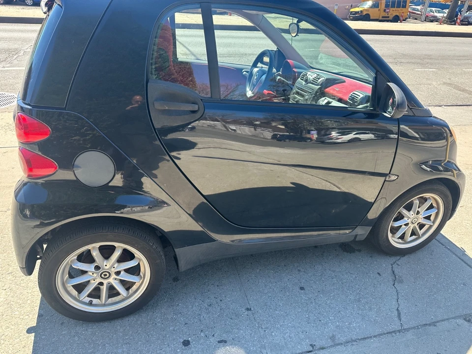 2010 Smart Fortwo 2nd Gen - Image 7 of 21