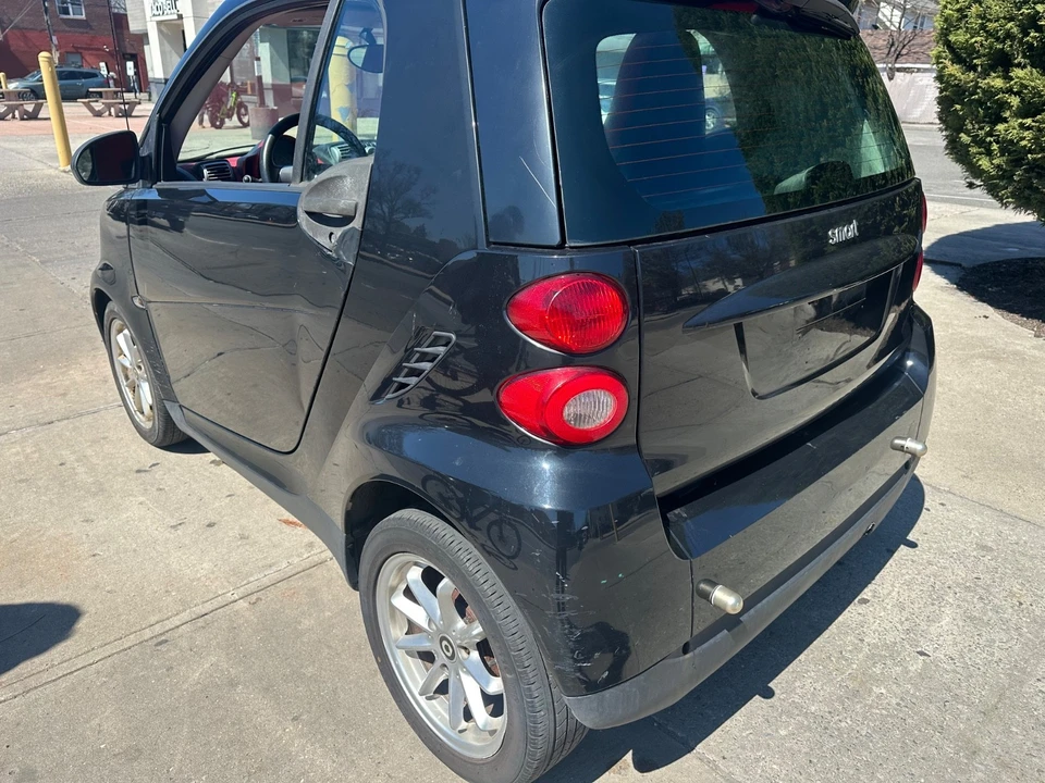 2010 Smart Fortwo 2nd Gen - Image 4 of 21