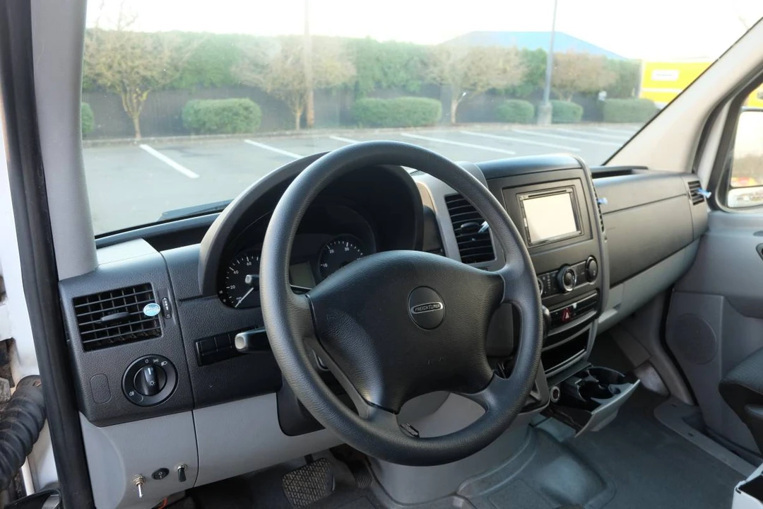 2010 Mercedes-Benz NCV3 Sprinter - Image 5 of 19