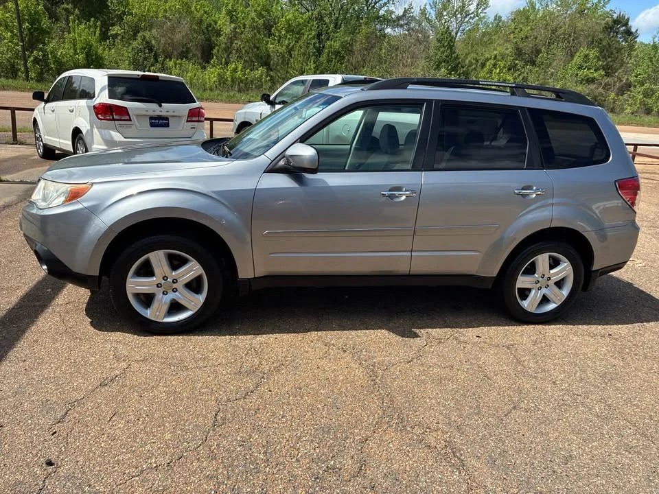2010 Subaru Forester 3rd Gen - Image 2 of 20