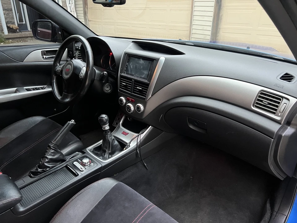 2010 Subaru Impreza WRX STi 3rd Gen - Image 16 of 21
