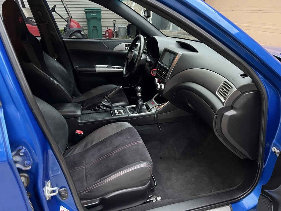 2010 Subaru Impreza WRX STi 3rd Gen - Image 14 of 21