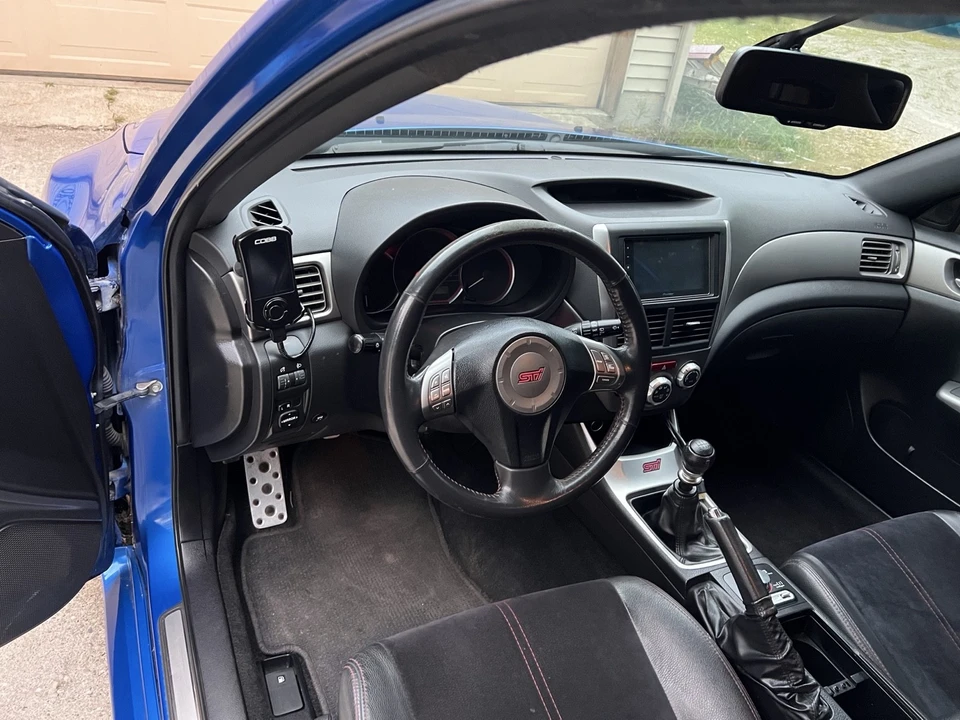 2010 Subaru Impreza WRX STi 3rd Gen - Image 10 of 21