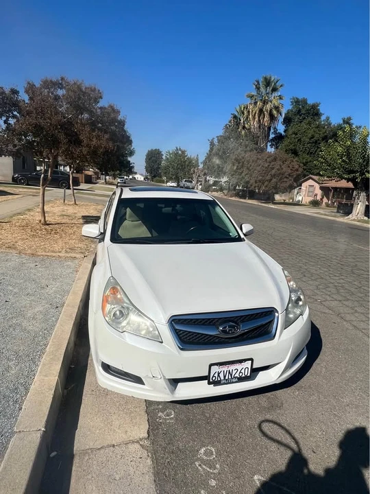 2010 Subaru Legacy 5th Gen - Image 5 of 6
