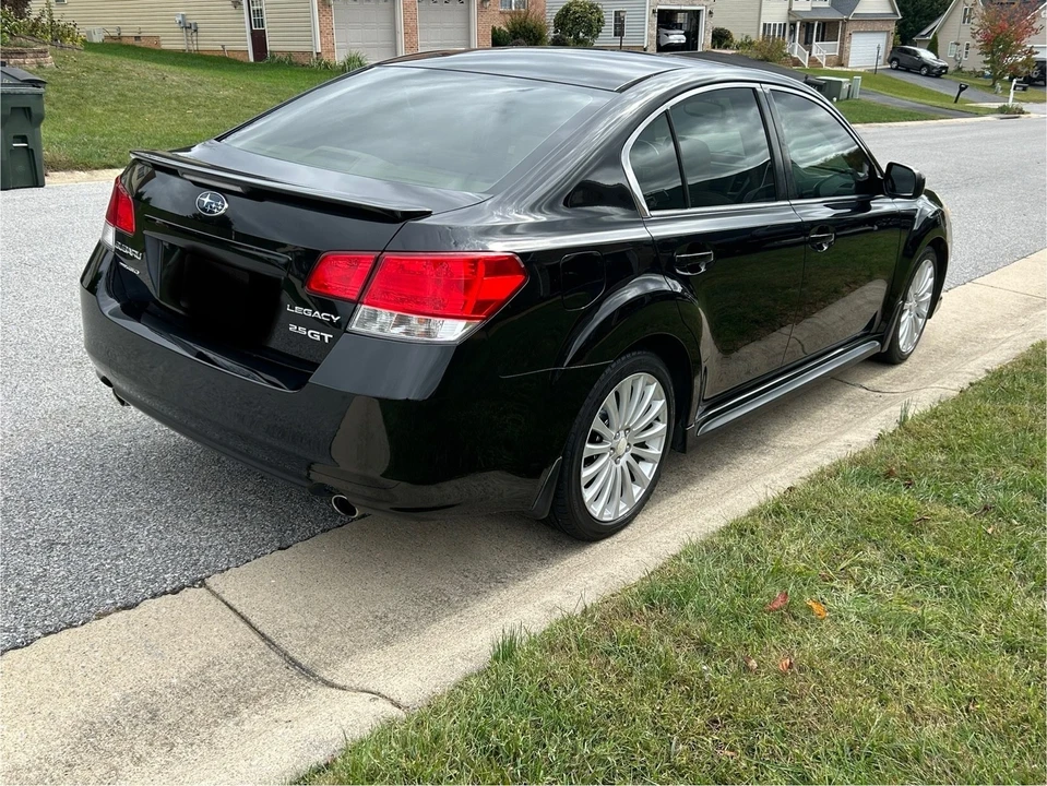 2010 Subaru Legacy 5th Gen - Image 5 of 8