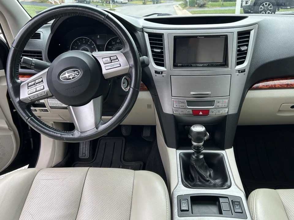 2010 Subaru Legacy 5th Gen - Image 6 of 8