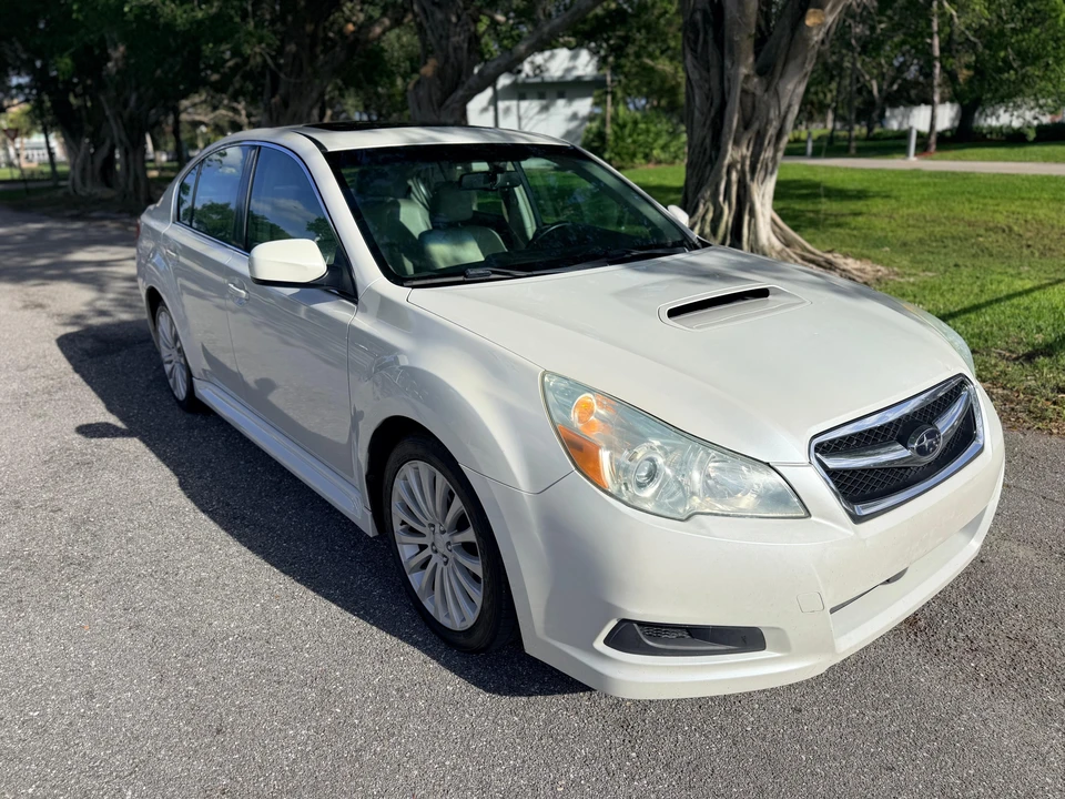 2010 Subaru Legacy 5th Gen - Image 26 of 31