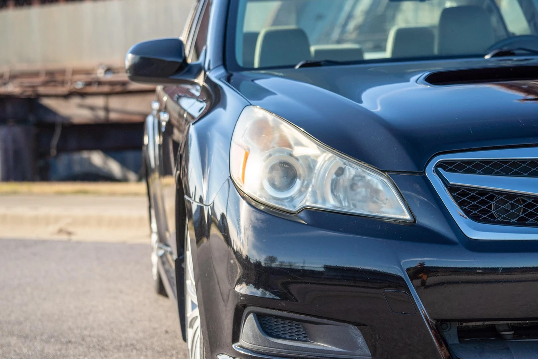 2010 Subaru Legacy 5th Gen - Image 16 of 31