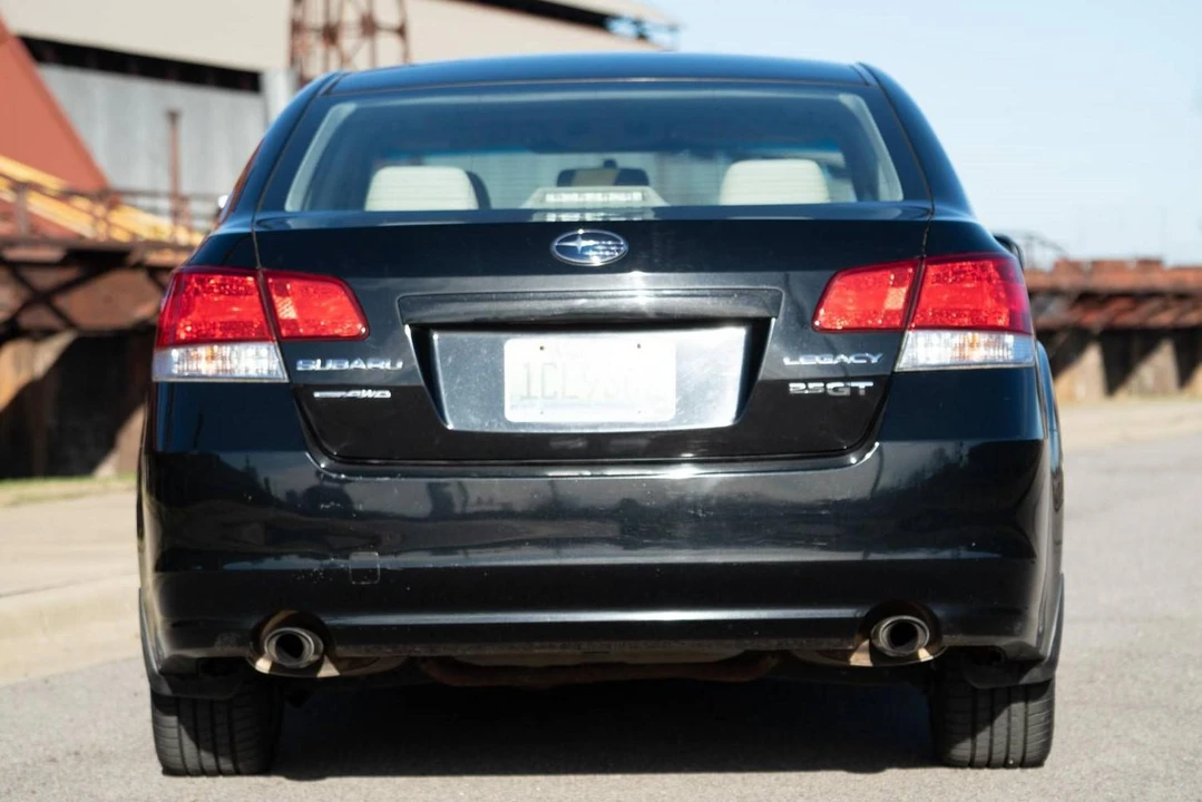 2010 Subaru Legacy 5th Gen - Image 5 of 31