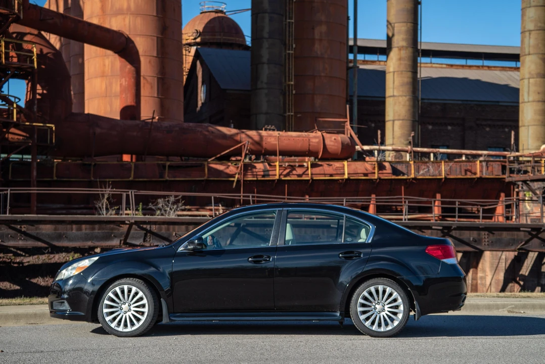2010 Subaru Legacy 5th Gen - Image 8 of 31